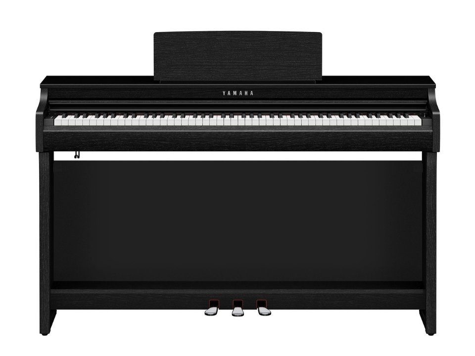 YAMAHA CLP-825 B - Ảnh thực tế 3